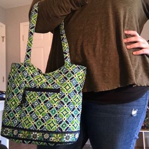 Vera Bradley smaller handbag/ tote